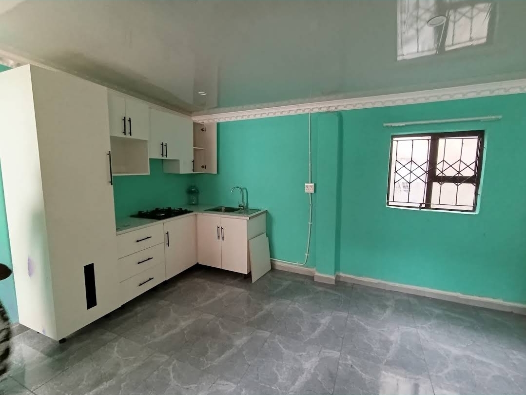 Bright Kitchen Suite